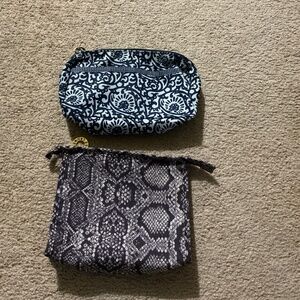 Cosmetic bags
